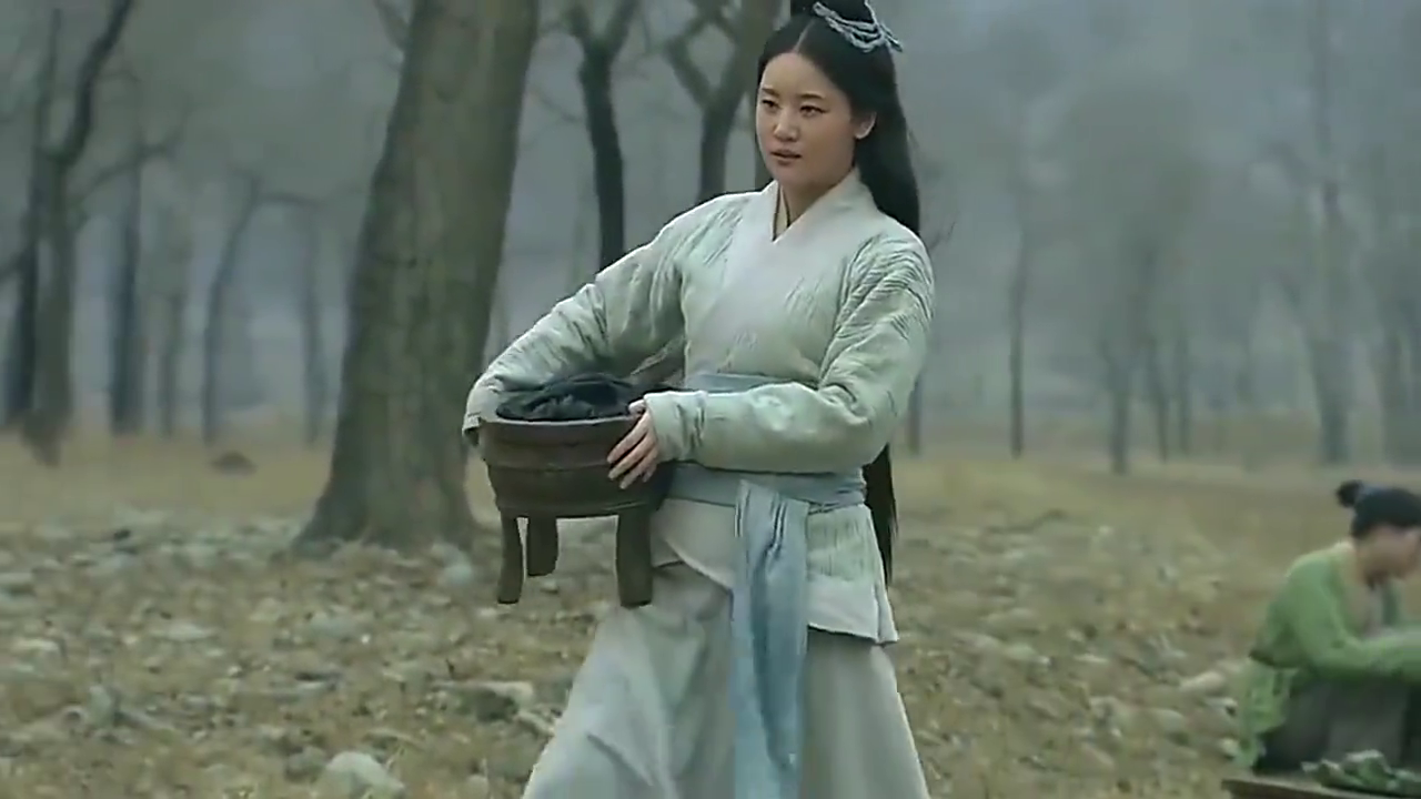 电视剧,韩信与季桃初次相遇,美人被逗笑一见倾心