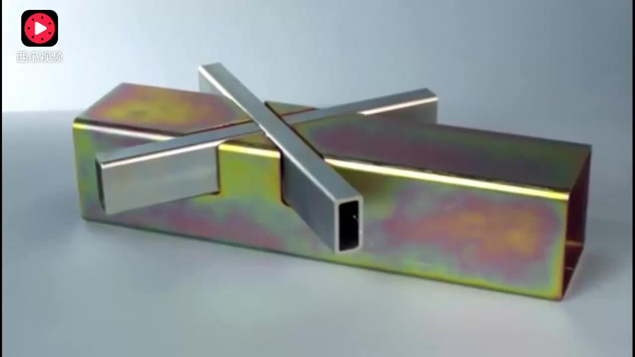 钢结构零件的创新铰接方式连接更加牢靠