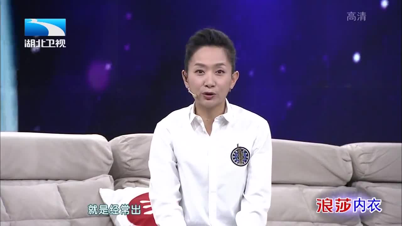 大王小王:蒋杰书法特别好做板报不用画线,王芳称"高手在人间"