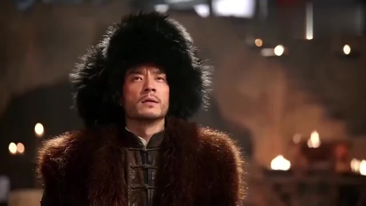 为您推荐: 智取威虎山:座山雕发现杨子荣是内奸打算先处理他!