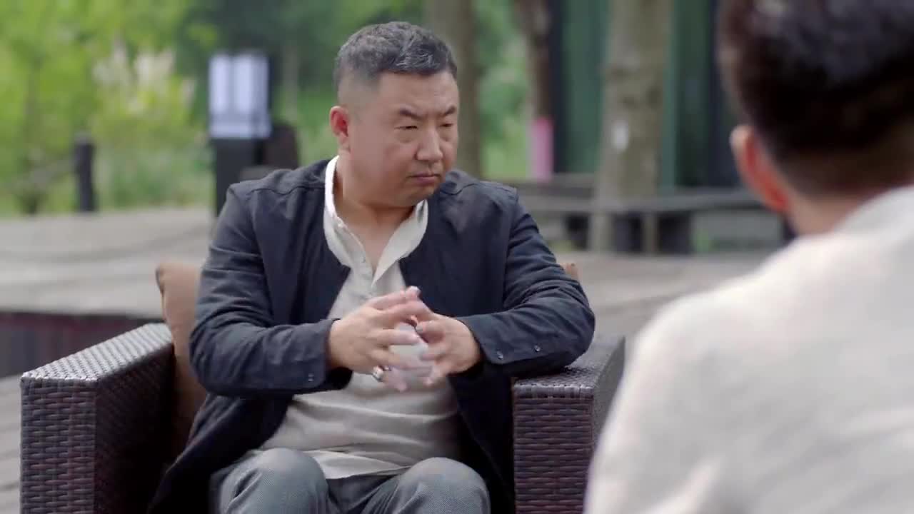 欢乐颂:安迪做出最坏的打算,让老严尽力寻找,之后落荒而逃