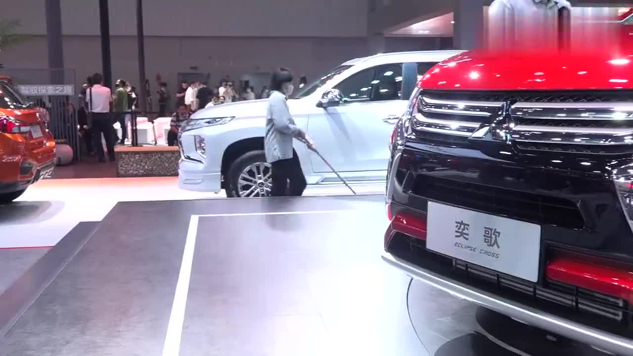 视频：看完广州车展要多久？克洛泽带你一分钟看广汽三菱2021款奕歌