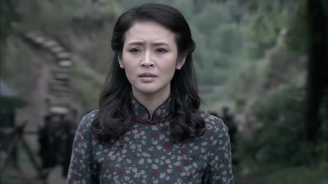 雾都芷兰回到家中发现秦必成又在郁郁寡欢