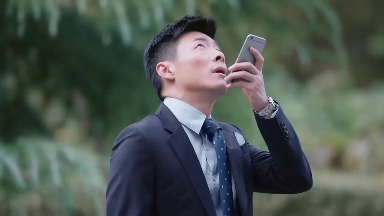 精彩推荐魏巍站在楼底下担心着安迪的情况她的心中混乱