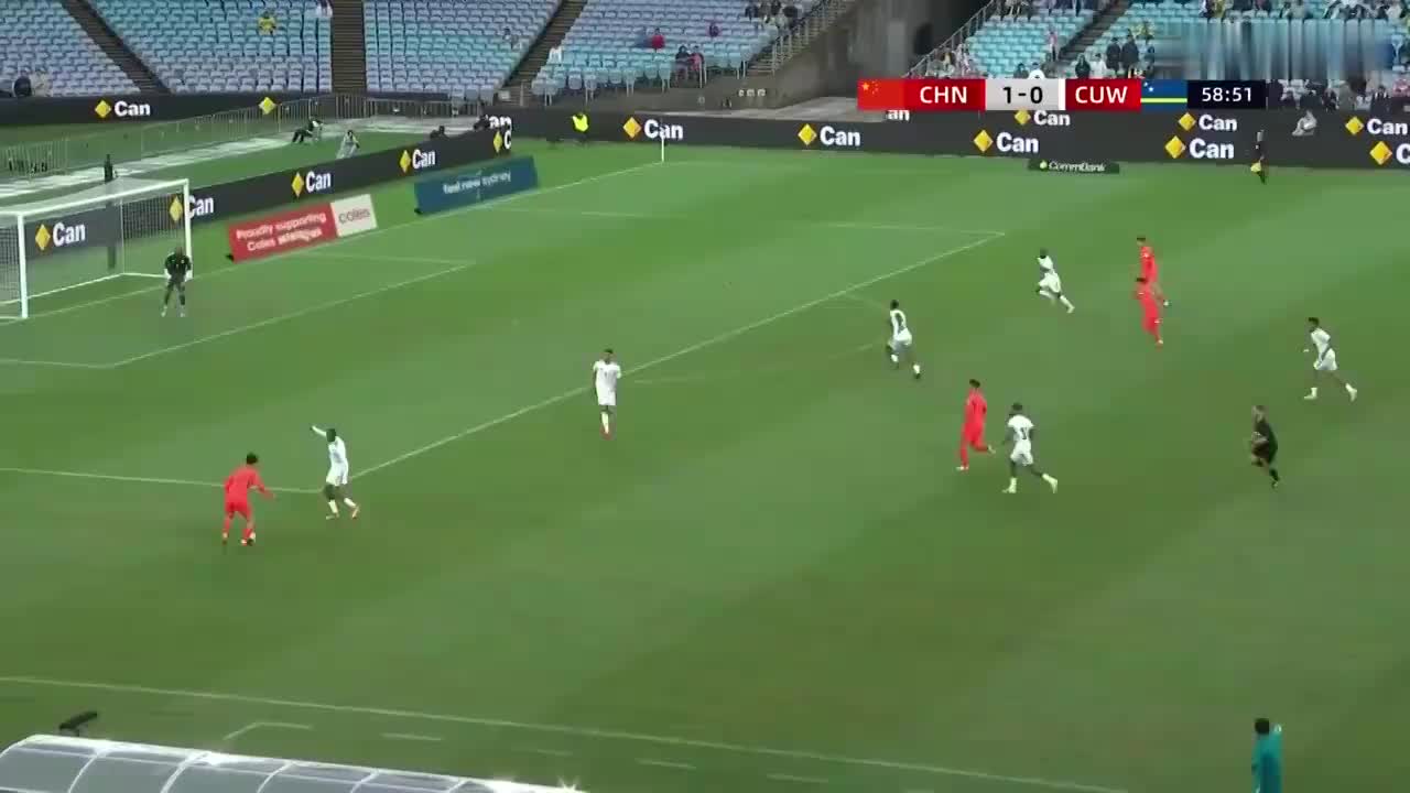 慢镜还原张玉宁神级不停球爆射破门，国足2-0库拉索