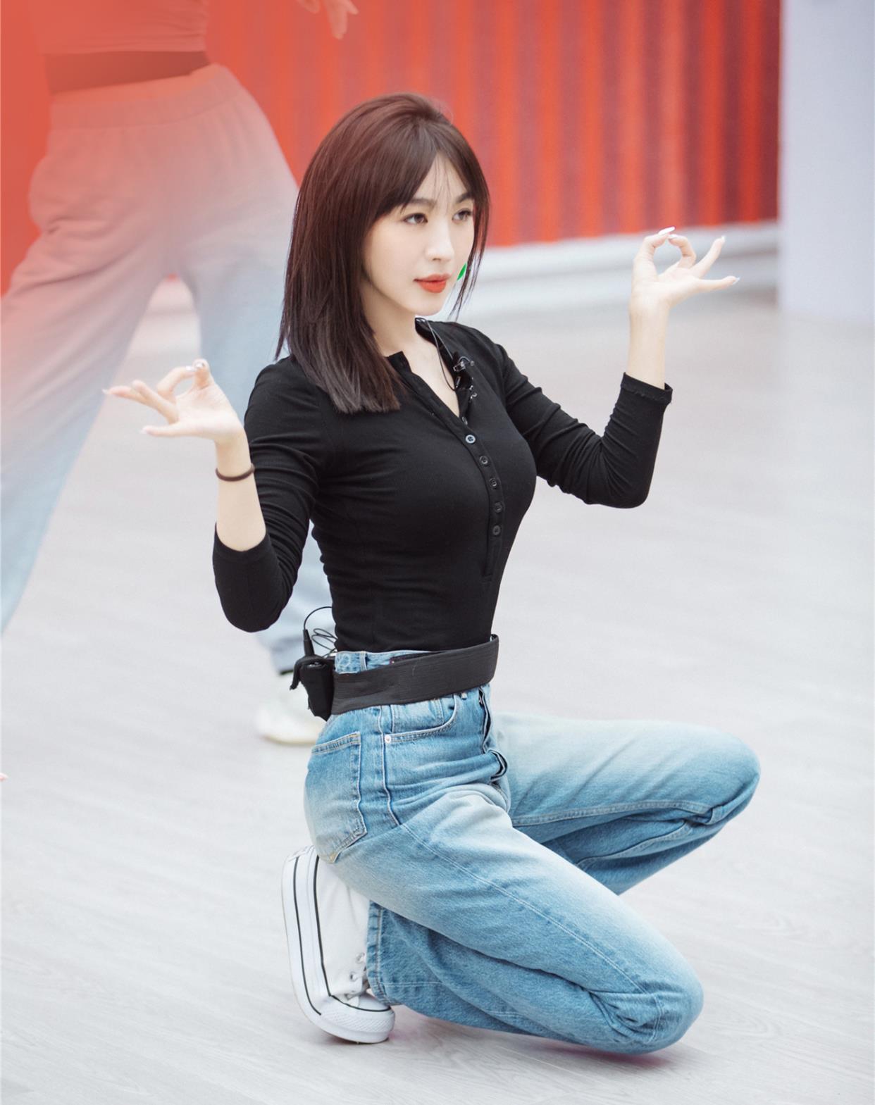 当《吐槽大会》成了"洗白大会",这档节目是时候该结束了|节目|李菲儿