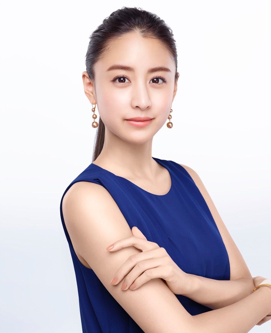 山本美月婚前写真回顾,是初恋女友的感觉吗?