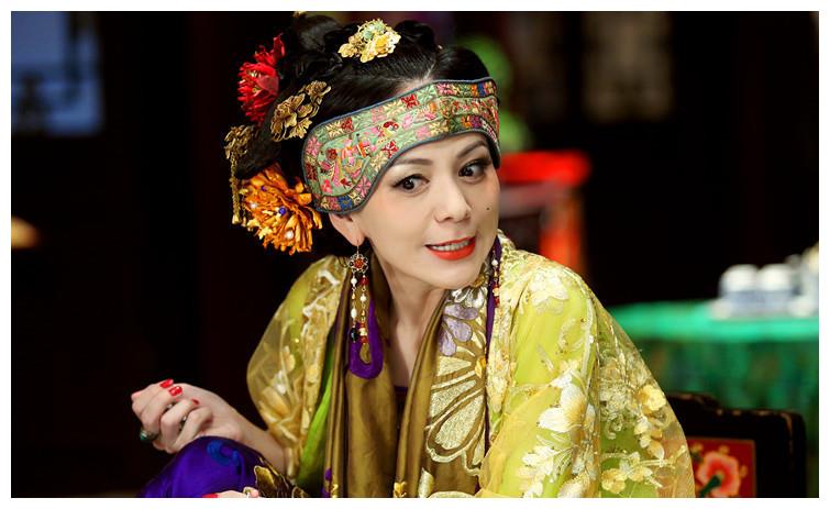 黄小蕾:姚晨的同学,因扮傻姑成名,如今《鹿鼎记》中饰演韦春花