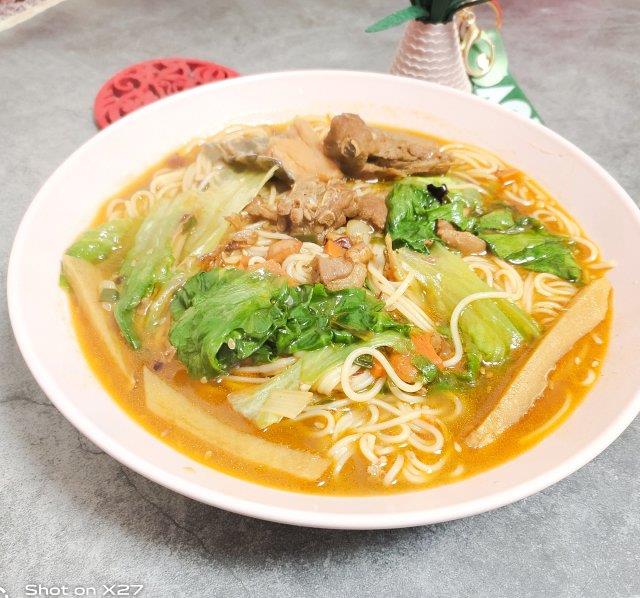 鸭肉青菜面,好吃到连汤都不剩