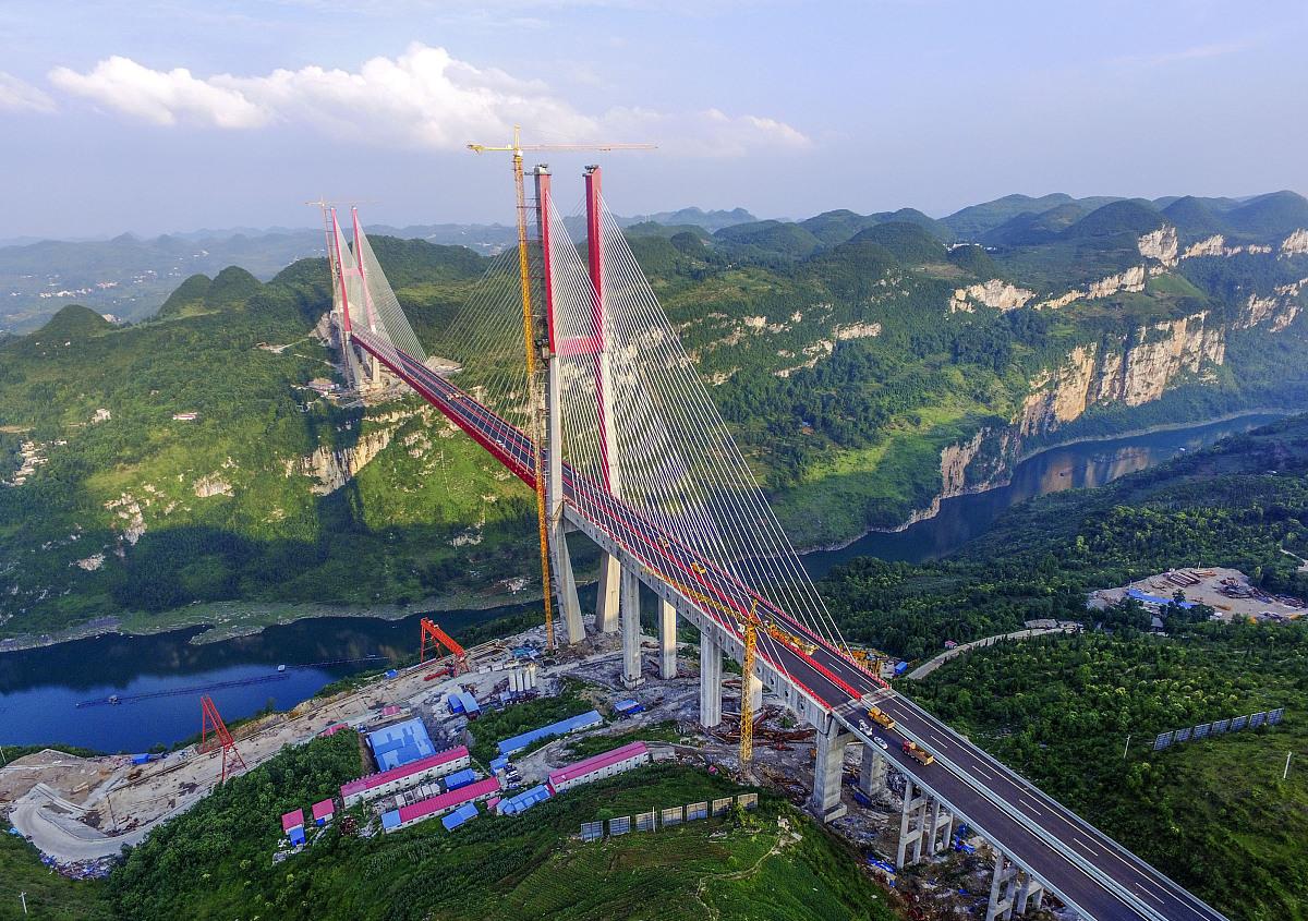 航拍贵州黔西航拍鸭池河特大桥,让二岸天堑变通途
