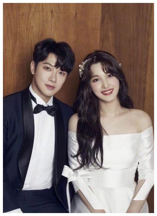 崔敏焕金律喜喜得双胞胎女儿 粉丝恭喜赞儿荣升为长男