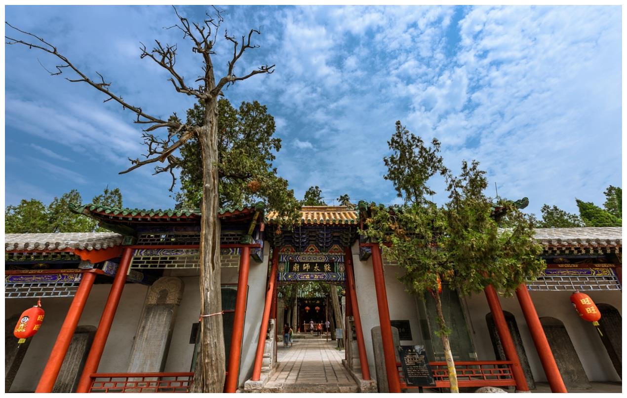 河南一处不知名的庙,被誉为"天下第一庙",是个独特的4a景区