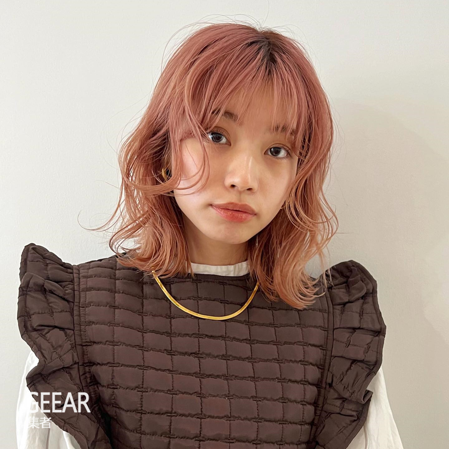 换上好气色日本女生的暖色系染发灵感