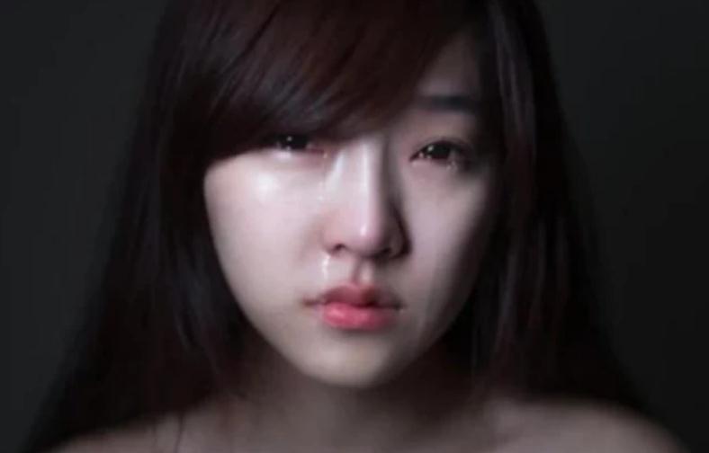 心理测试:下面哪个女孩哭的最绝望?秒测你的第六感有多准!