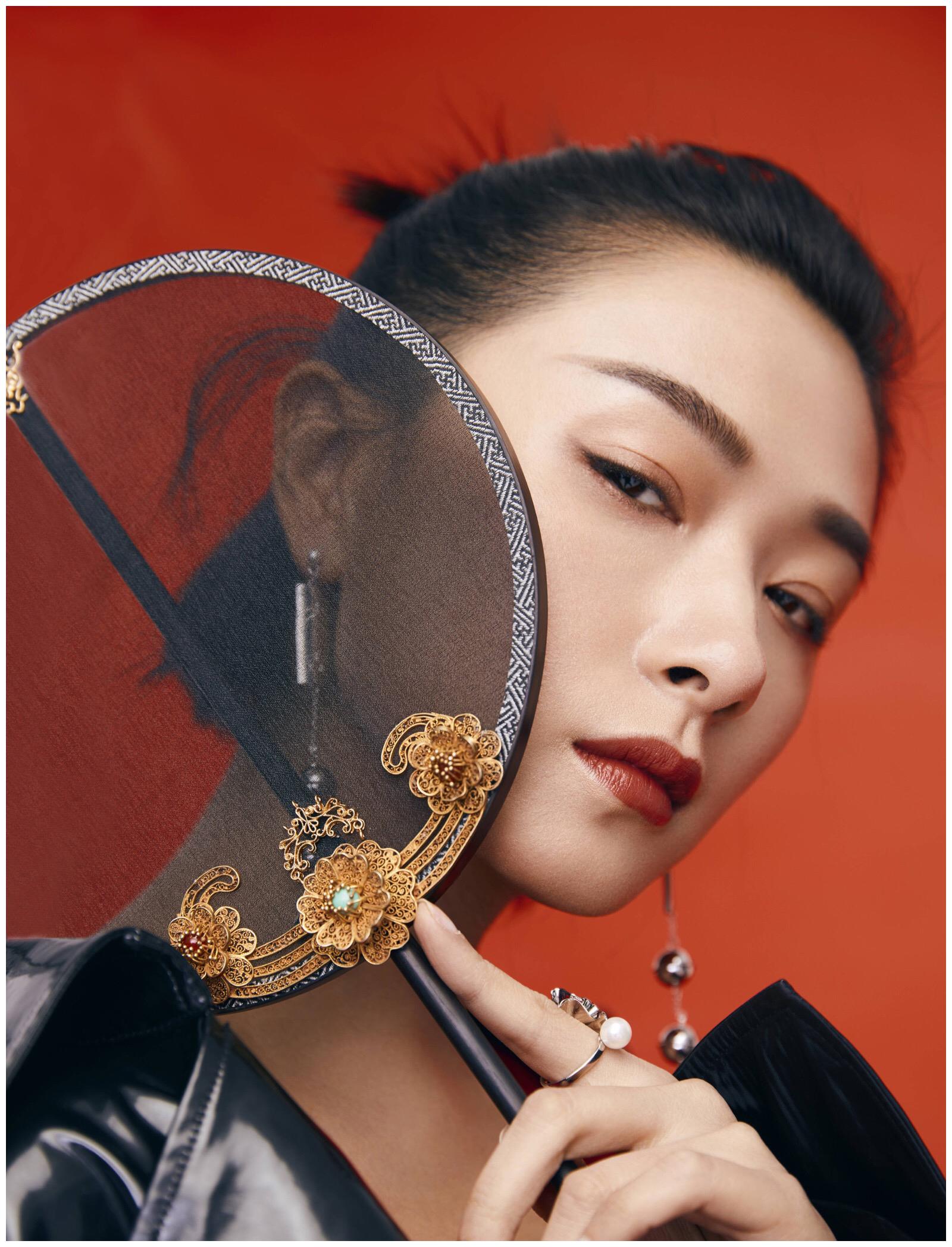 宝藏女演员万茜一条动态引出一众男神,果然是乘风破浪的姐姐