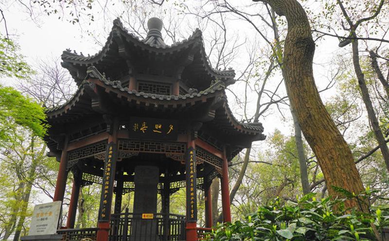 夕照亭的夕照是山名也是景名