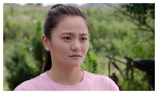 丫蛋与王金龙离婚后再婚,小腹凸起疑怀孕,丈夫曾演《乡村爱情》