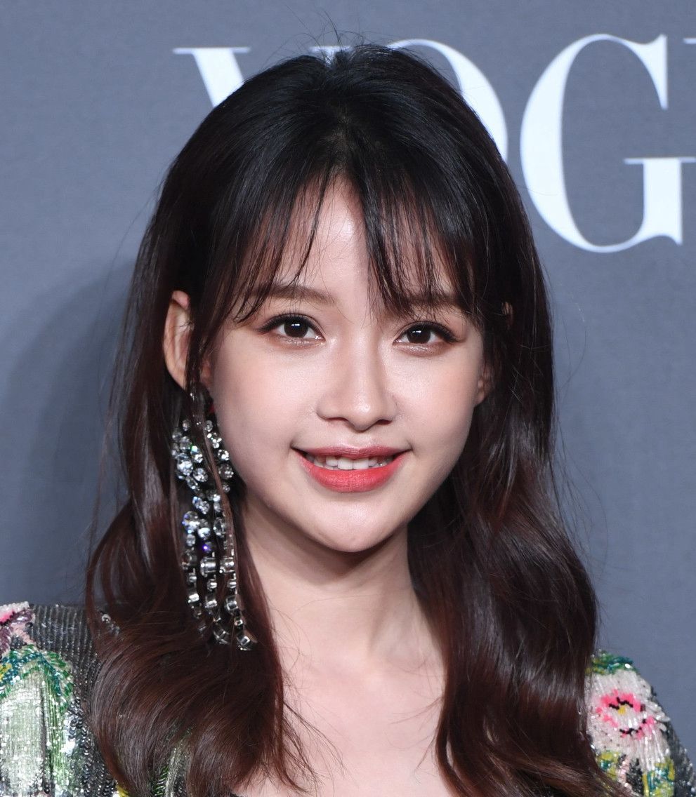 明星美照,图一女星孙怡,笑容甜美耳坠很抢镜!_高清图集_新浪网