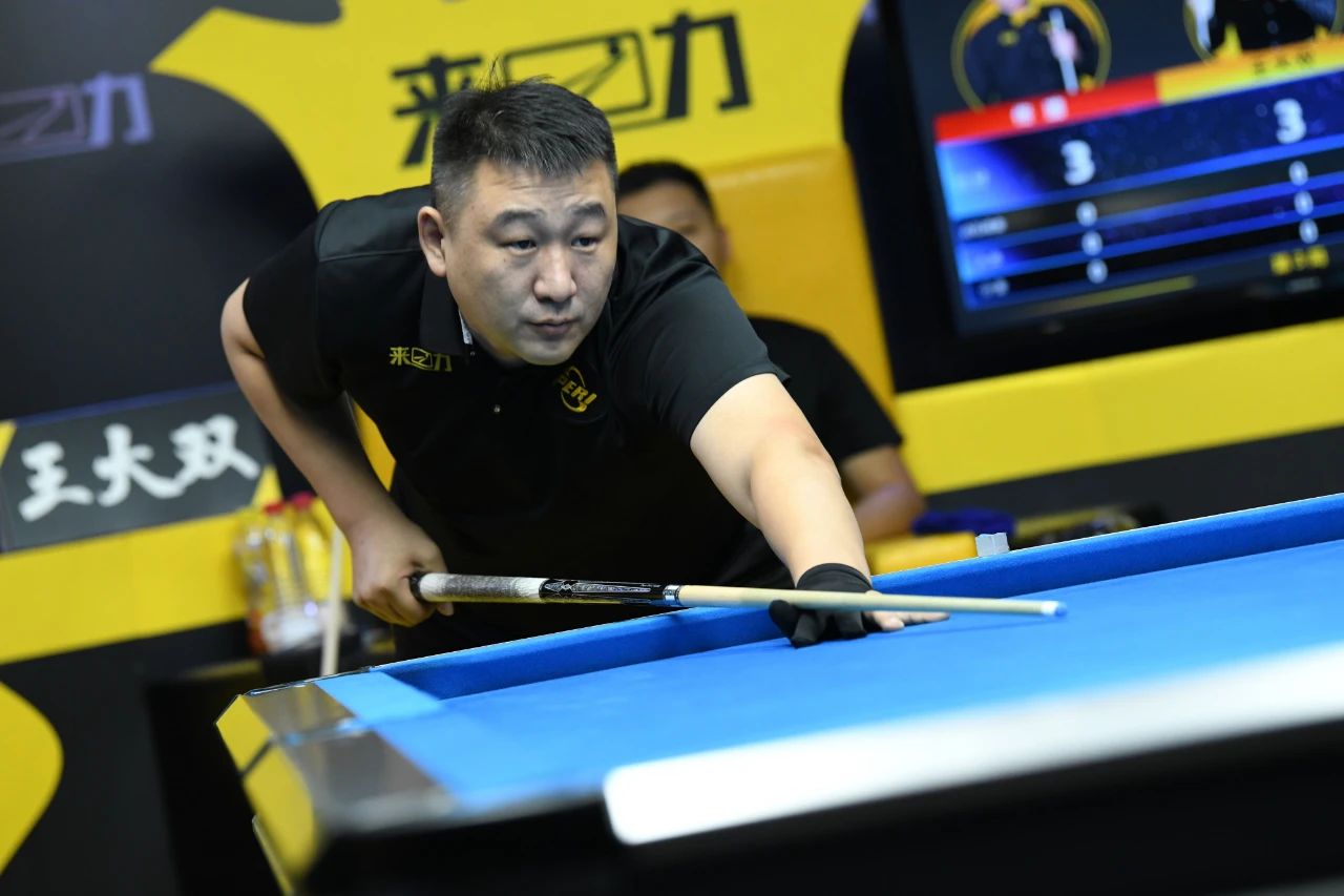 lcba中式九球擂台赛今晚火热开赛王大双首晚力压佟璐顾思迪