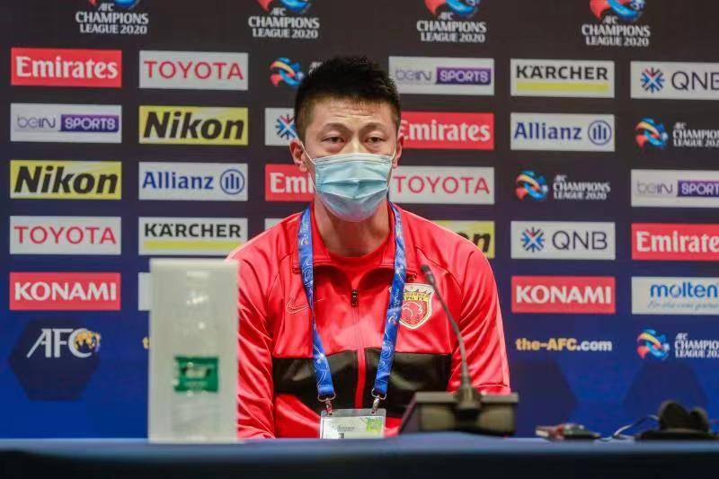 于睿与佩雷拉出席亚冠小组赛第五轮上港与悉尼fc的发布会_高清图集