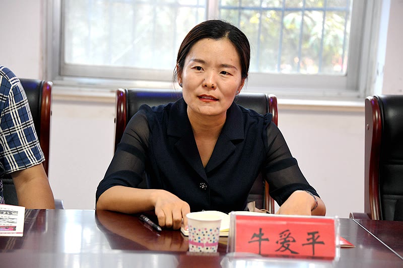 省中华职教社,职教教研室领导莅临潢川县职业中专调研指导