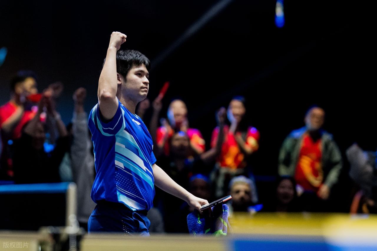 破荒！林诗栋终结无冠史，终结国乒男双“七连亚”，教练如释重负