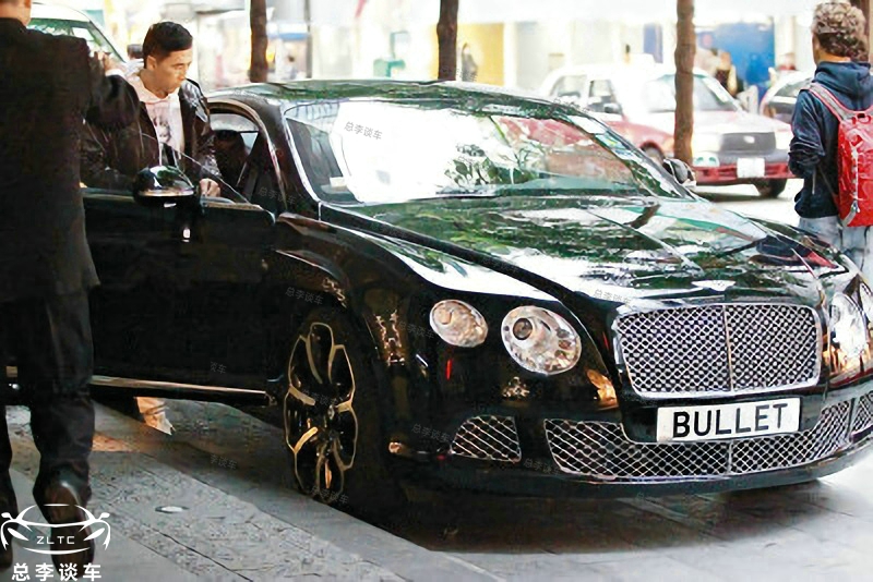 甄子丹换车了,300万座驾退役,为了家庭换84万保姆车