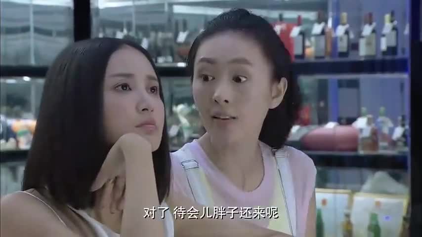 新闺蜜时代:周小北表示胖子没交过女朋友,让文静一脸的质疑