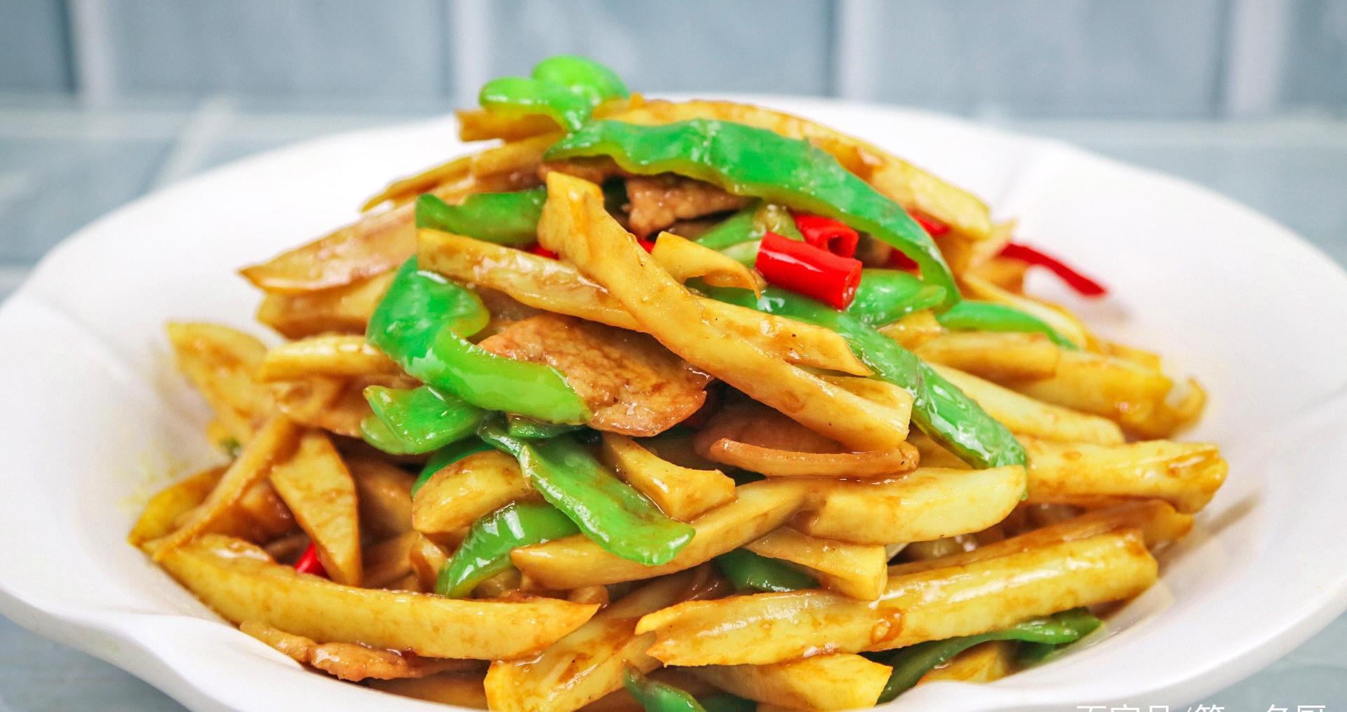 大碗莲菜怎样做?大厨教你实用小技巧,莲藕脆嫩不发黑,越吃越香