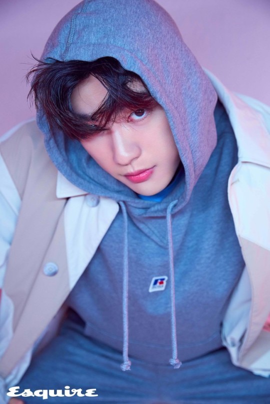 got7成员朴珍荣最新杂志写真运动休闲风