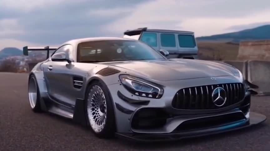 当amggtr遇上奔驰大g,颜值不相上下,速度却存在天差地壤!