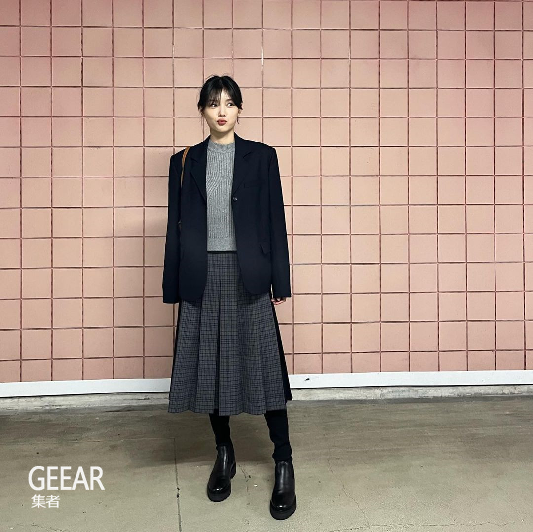 国内seo拍金手指排名二四