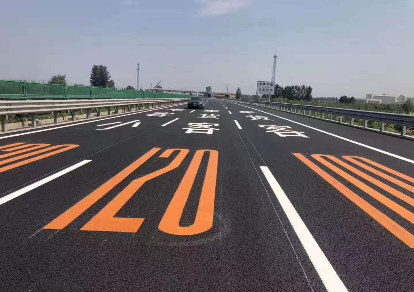 如此辨别不同的道路交通标线甚好