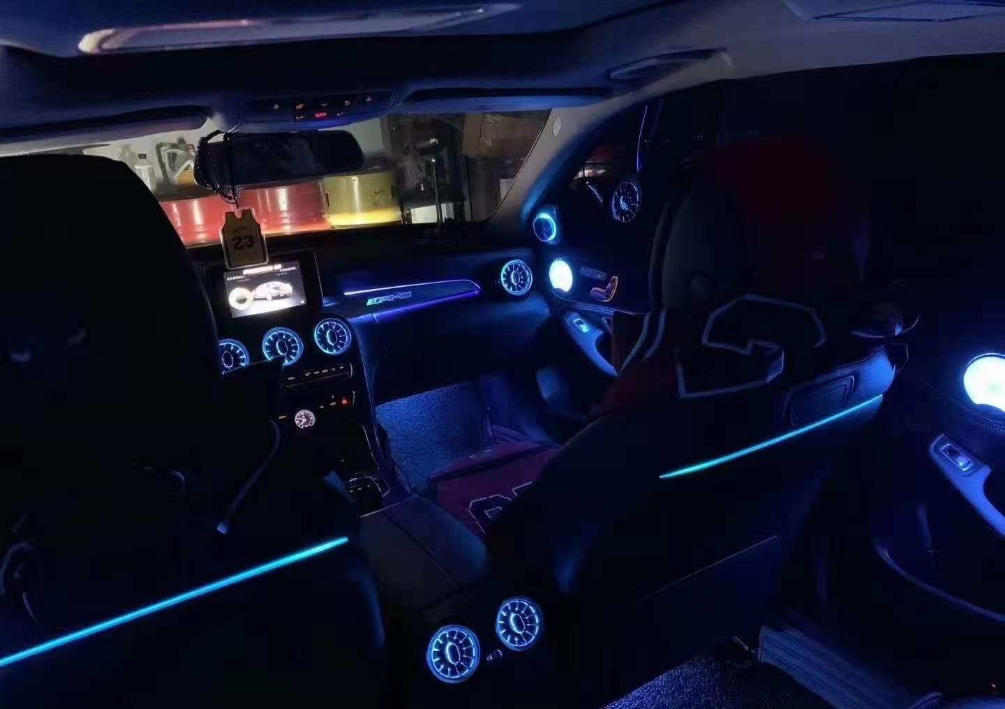 奔驰c级加装氛围灯网红发光套件