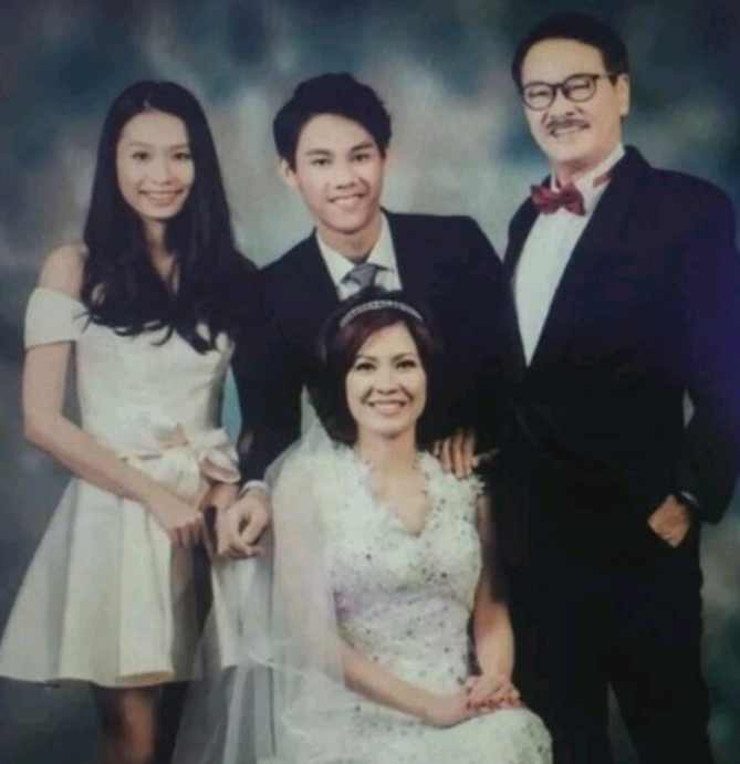 吴孟达儿子吴韦仑被网友喊话出道,网友自称老婆公开表白