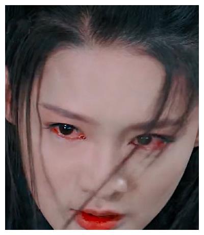 李沁黑化好有戏,眼神冰冷无情义,叫你你敢惹吗|李沁|眼神|情义_新浪