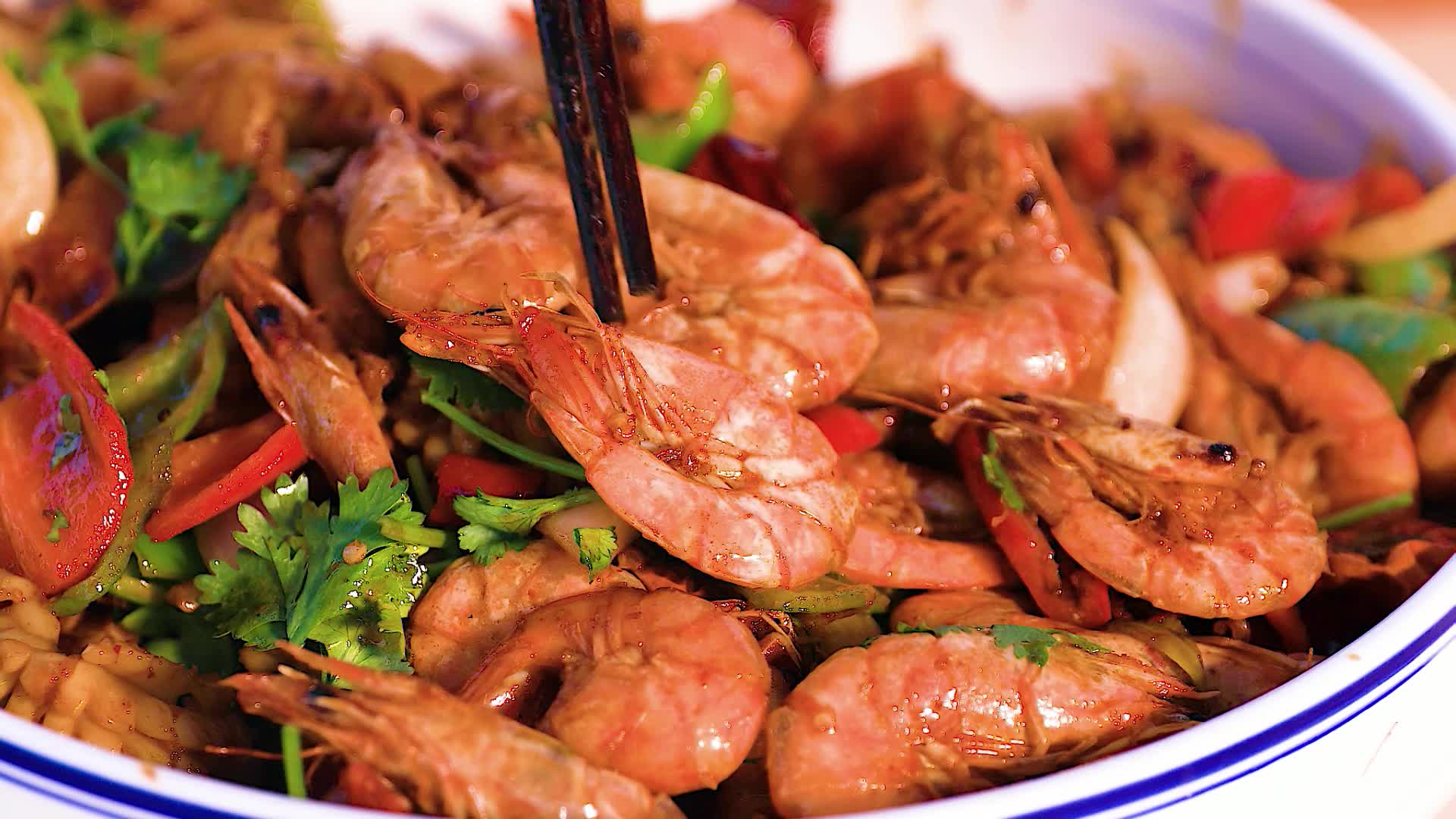 香辣鱿鱼虾好吃到停不下来