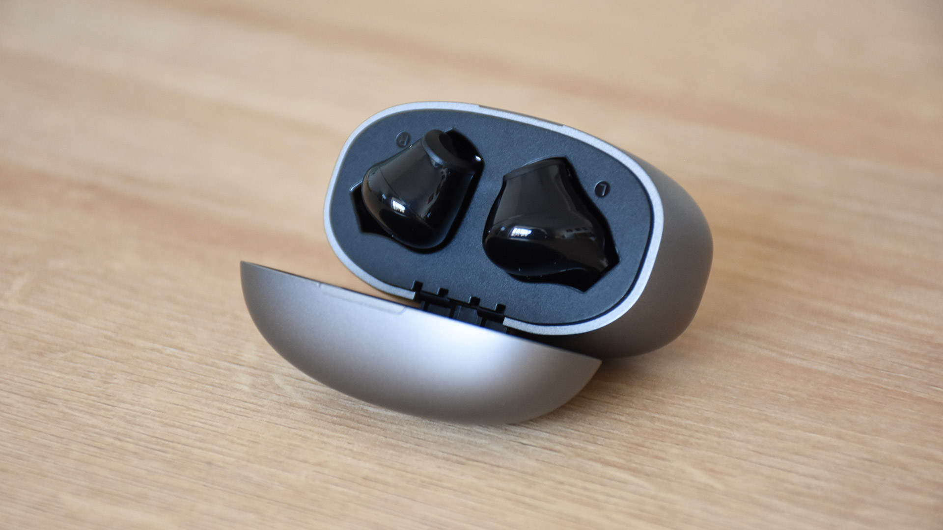 图拉斯g10半入耳式蓝牙耳机鲸腔仿生设计轻量舒适佩戴