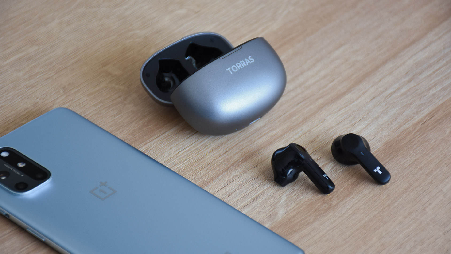 图拉斯g10半入耳式蓝牙耳机鲸腔仿生设计轻量舒适佩戴