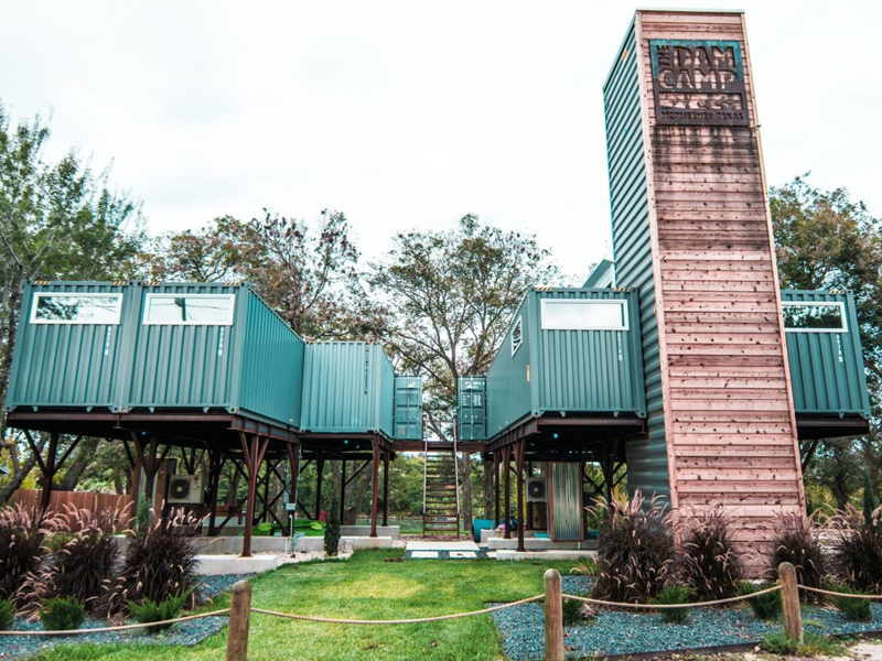时尚活力创意无限的集装箱营地