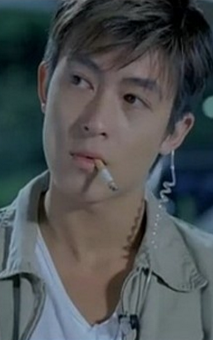 时尚先生刘奕君抽烟图片