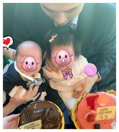 奚梦瑶罕晒五个月儿子谁注意她美甲颜色这才是妈妈该有的样子