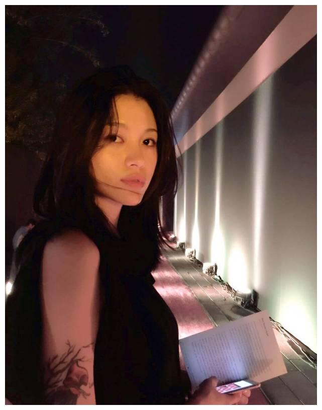 汪峰前女友葛荟婕:14岁北漂18岁生女,33岁依然活在阴影里