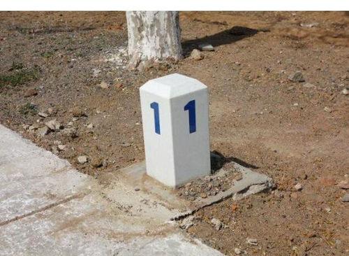 高速公路安装百米桩的作用不容小瞧