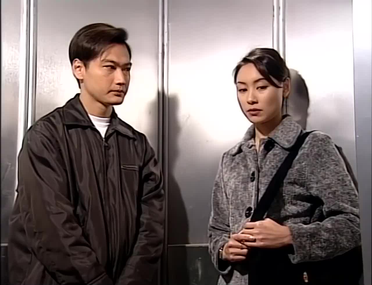 高捷和大勇离婚还是放不下这段感情剪不断理还乱