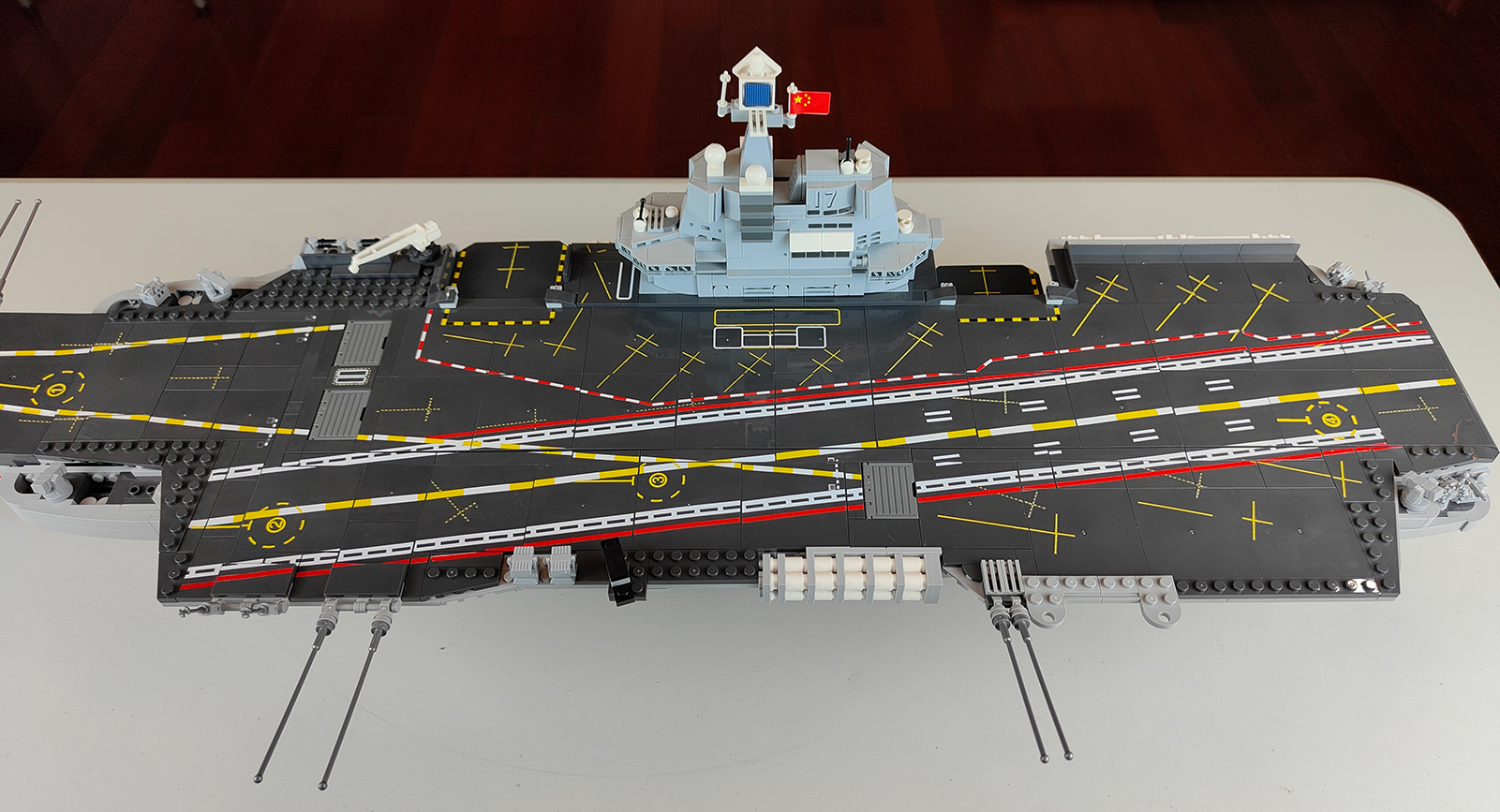用积木打造中国航母,这套3000片的山东舰好不好玩呢?