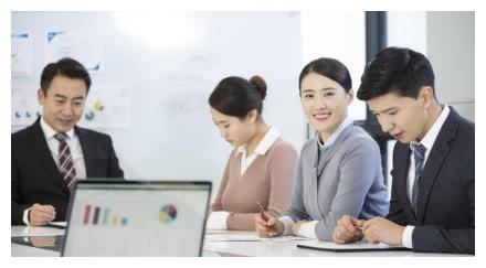 超六成大学生认为毕业10年内会年入百万,哪来的自信?休闲区蓝鸢梦想 - Www.slyday.coM 超六成大学生认为毕业10年内会年入百万,哪来的自信?休闲区蓝鸢梦想 - Www.slyday.coM