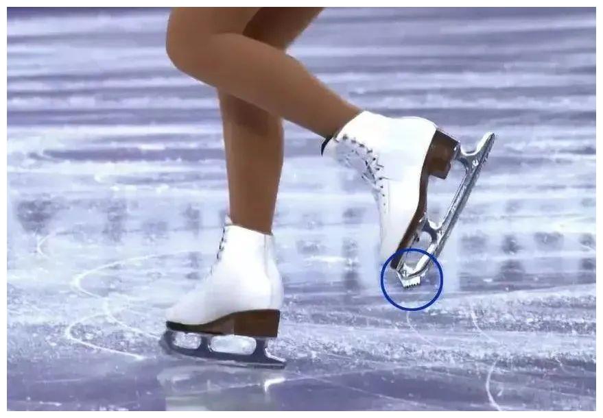 花滑冰刀示意图 花滑冰刀刀身下面有半圆弧形的浅槽.