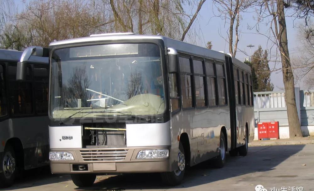 无限回忆最后的高配版京华巡洋舰中石油班车出厂前记录