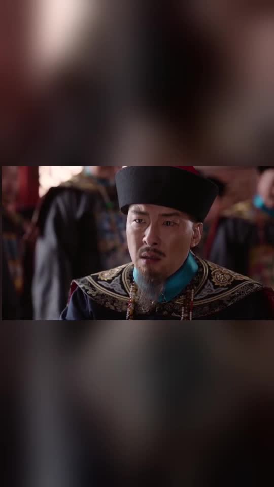 天下粮田铁弓南发现粮袋里的竟然是砂砾众大臣都沉默了